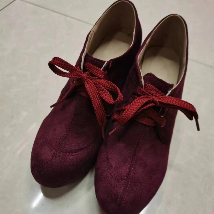Fashion High Heels Pointed Toe PU Shoes